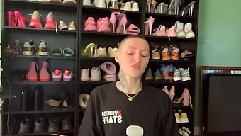 Watch Ruby Rose Twerk And Vlog In The Morning