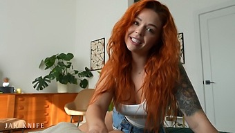 Natural Redhead Sinatra Monroe Wants To Make A Sex Tape For Her Cuckold Boyfriend At The Gym.